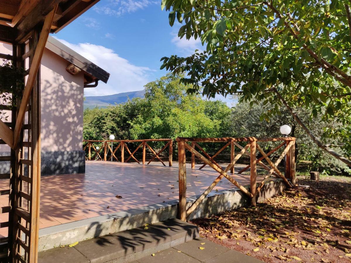 Mount Etna Chalet Maletto Eksteriør billede